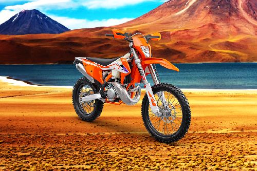 KTM 300 EXC TPI Slant Rear View Full Image