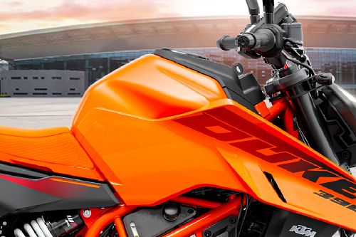 KTM 390 Duke Fuel Tank View
