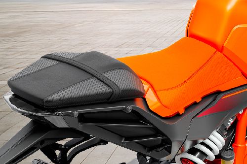KTM 390 Duke Rider Seat View