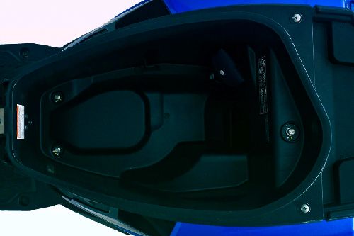 Suzuki Avenis 125 Seat Storage Side View