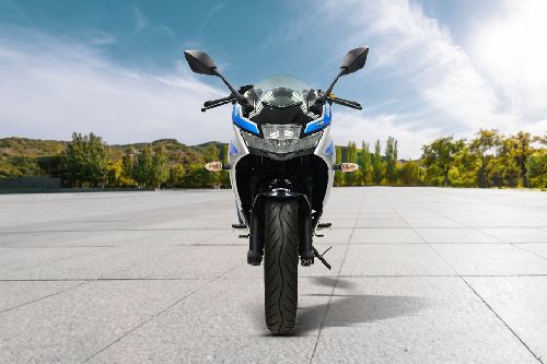 Suzuki Gixxer SF250 Front View Full Image