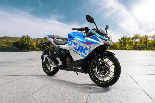 Suzuki Gixxer SF250 Slant Rear View Full Image