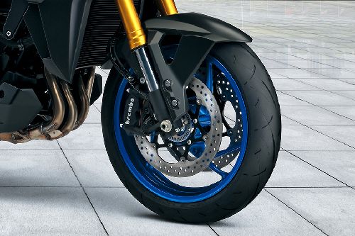 Suzuki GSX-S1000GX Front Tyre View