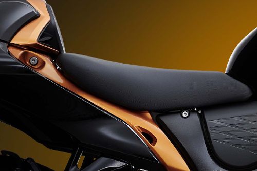 Suzuki Hayabusa Rider Seat View