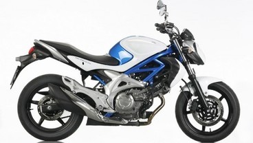 Suzuki Gladius Right Side Viewfull Image