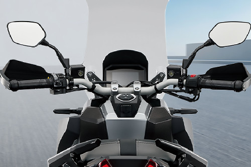 Sym ADXTG 400 Handle Bar View