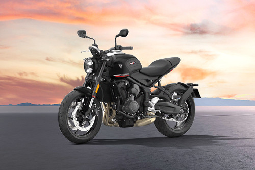 Triumph Trident 660 Slant Front View Full Image