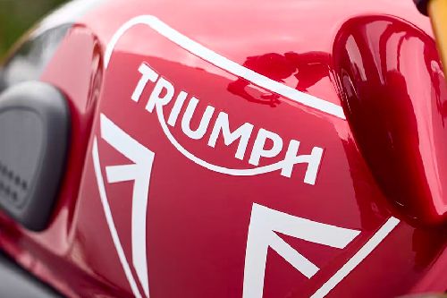 Triumph Speed 400 Fuel Tank View