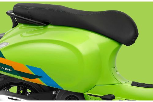 Vespa Primavera 150 Rider Seat View