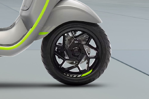 Vespa Sprint 150 Front Tyre