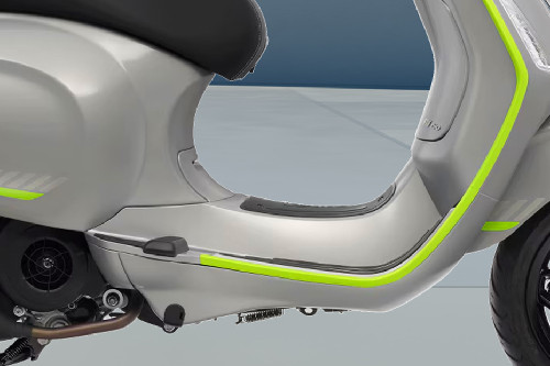 Vespa Sprint 150 Leg Spacescooter