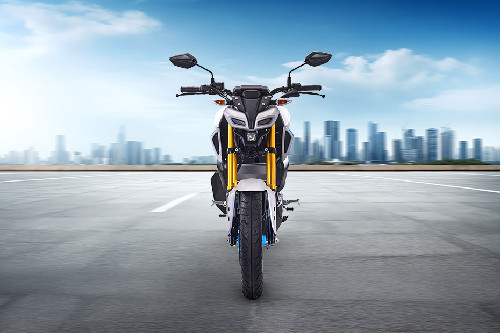 Yamaha MT-15 Front View Full Image