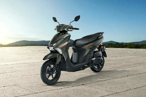 Yamaha Ego Gear Pro Slant Front View Full Image