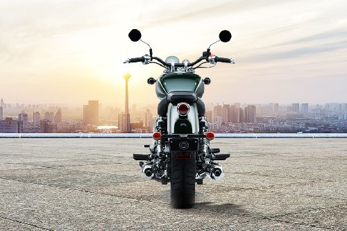 Royal Enfield Super Meteor 650 Rear Viewfull Image