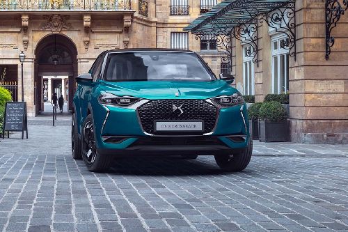 Full Front View of 3 Crossback