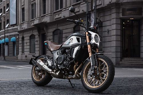 CFMoto 700CL-X Heritage Slant Rear View Full Image