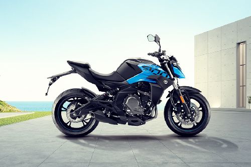 CFMoto  400 NK Right Side Viewfull Image