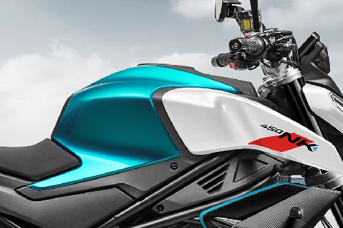 CFMoto 450 NK Fuel Tank View