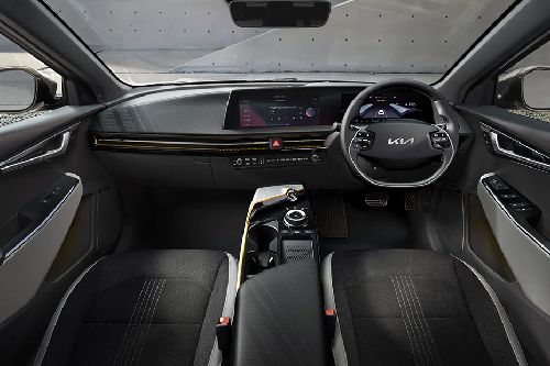 Dashboard View of EV6