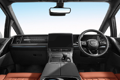 Dashboard View of M8 PHEV