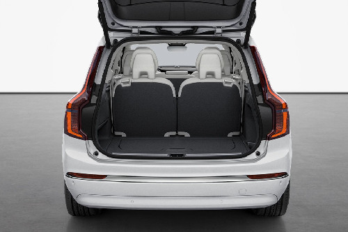 XC90 Trunk Open