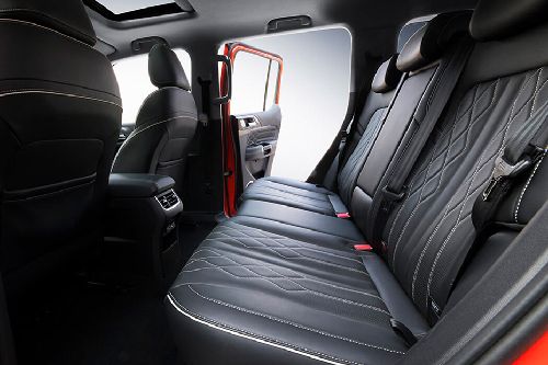 GWM Tank 300 Rear Seats