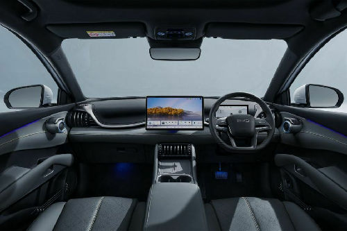Dashboard View of Atto 3
