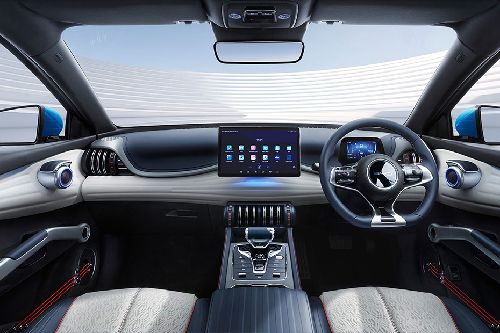 Dashboard View of Atto 3