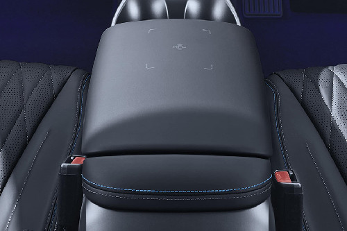 Seal Front Center Divider