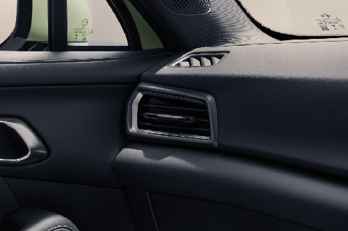 Atto 2 Front Side Ac Vents