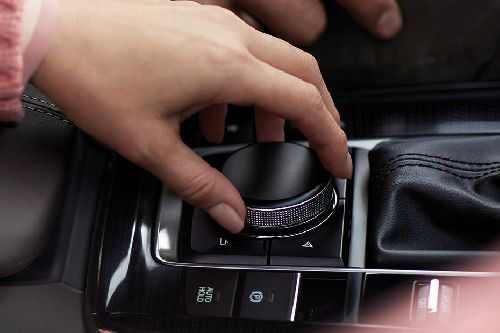 Center Controls of Mazda CX-30