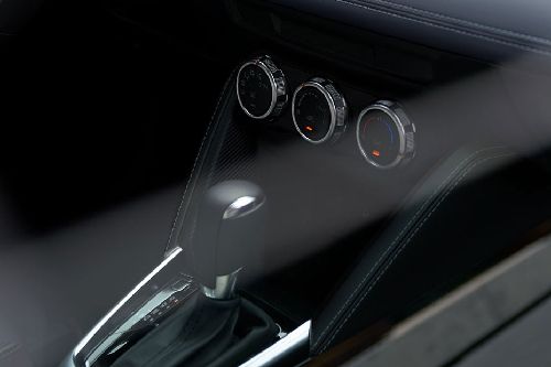 Mazda 2 Sedan Gear Shifter