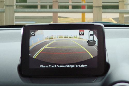 2 Sedan Parking Assist