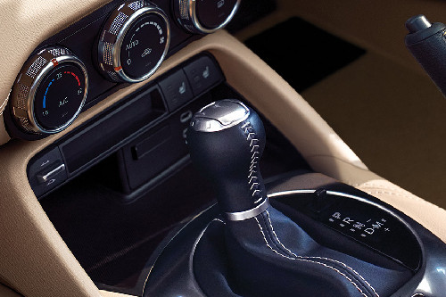 Mazda MX-5 RF Gear Shifter