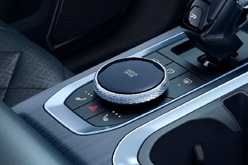 Center Controls of JAECOO J7