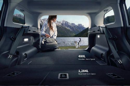 Folding Seats of JAECOO J5