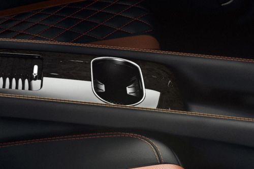 Flying Spur Cup Holders