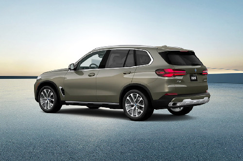 BMW X5 Front And Rear Seats Together