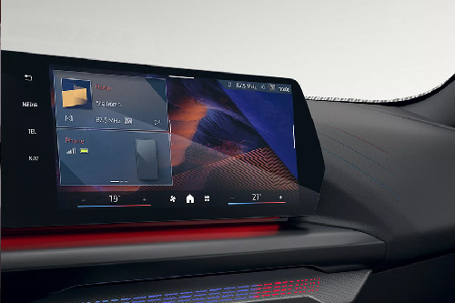 2 Series Gran Coupe touch screen