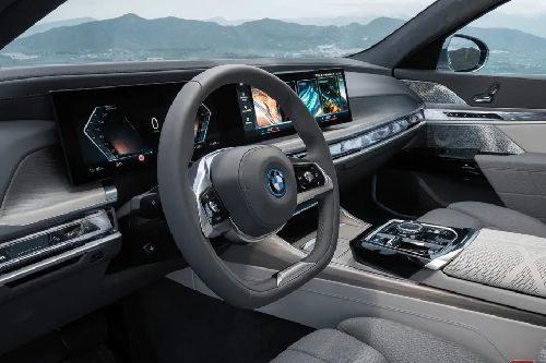 BMW i7 Steering Wheel