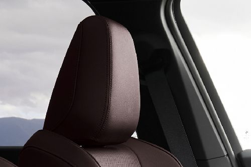 iX1 Front Seat Headrest