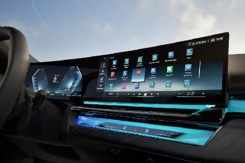 5 Series Sedan touch screen