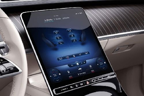Front AC Controls of Mercedes Benz S-Class Saloon