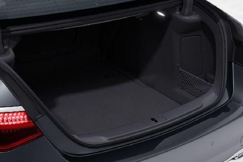 S-Class Saloon Trunk Open