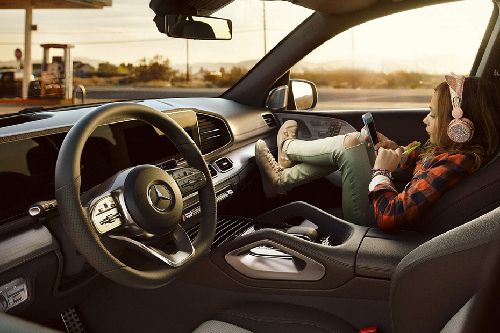 GLE-Class Front Seats