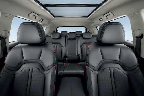 Jetour VT9 Front And Rear Seats Together