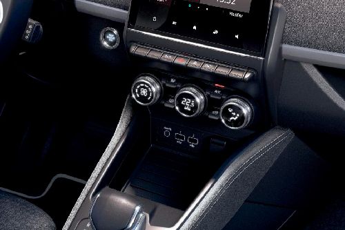 Front AC Controls of Renault Zoe