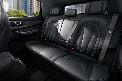 Chery Tiggo Cross Rear Seats