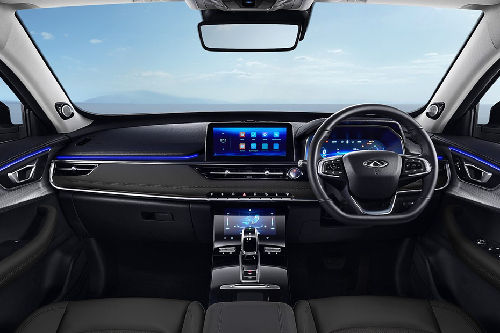 Dashboard View of Tiggo 8