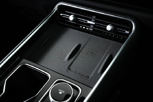 Power Accessories Outlet View of Chery Tiggo 9